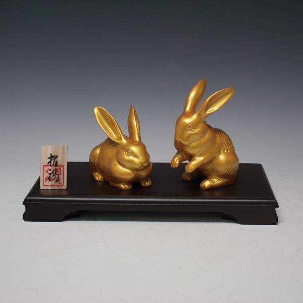仏像 販売 龍祥-Ryusho- | 仏像や木彫り・縁起物などの販売・通販 / 開運・干支の置物 親子うさぎ(金色)