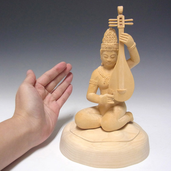 仏像 販売 龍祥-Ryusho- | 仏像や木彫り・縁起物などの販売・通販 / 桧 弁財天(弁才天) 坐像 21cm 木彫り 仏像